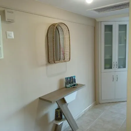 Palmeras, 893 Apartment