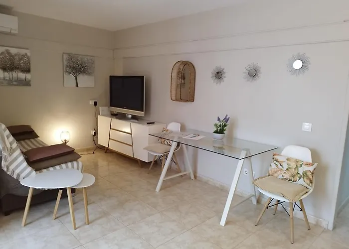 Palmeras, 893 公寓 *